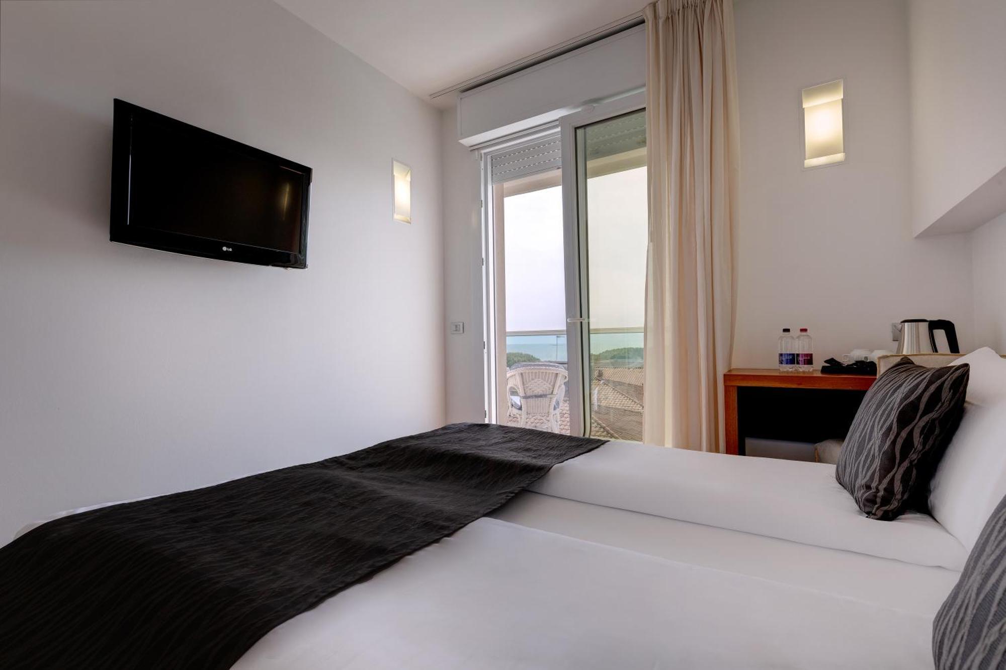 Park Hotel Ermitage Resort & Spa Lido di Jesolo Exterior photo